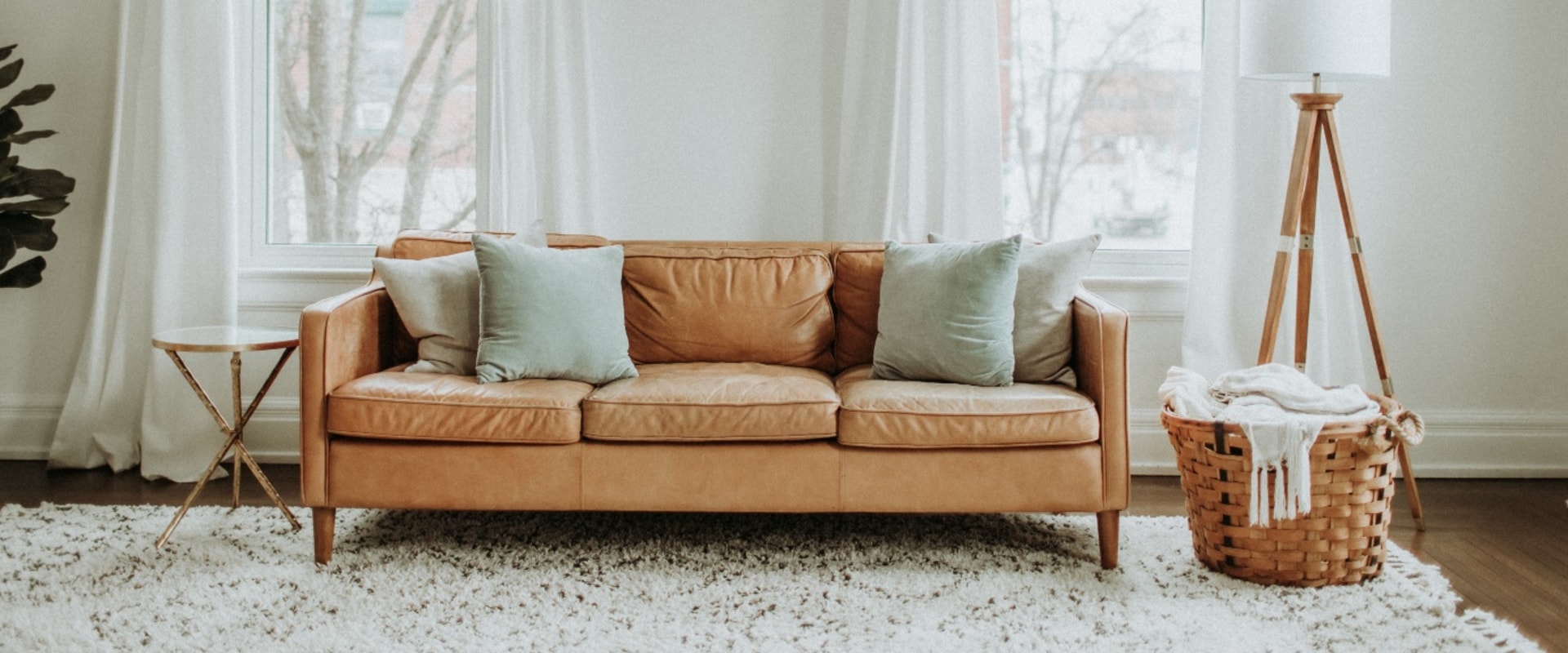 Embracing Minimalism in Your Home and Life: Simplify and Declutter for a More Intentional Lifestyle